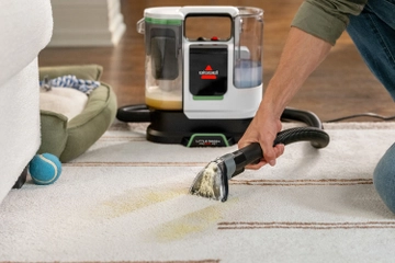 Using Little Green ProHeat to clean stain on area rug