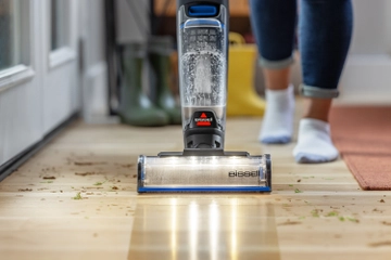 Using CrossWave to vacuum and wash hard floors