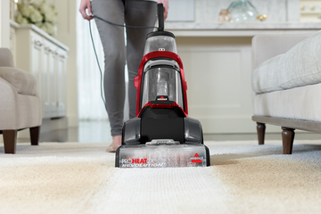 Using ProHeat 2X Revolution Pet Carpet Cleaner to Deep Clean carpets.