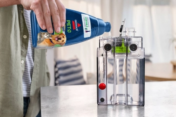 Filling clean tank with solution